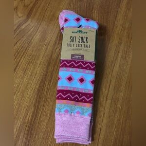 New! 2 Pairs Northeast Outfitters Fully Cushioned Ski Sock Youth Size 13k-4.